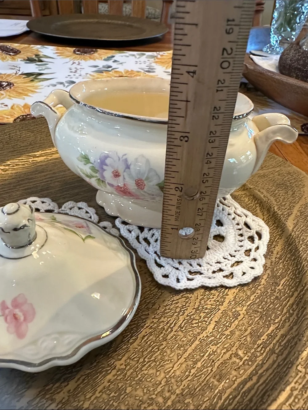 Homer Laughlin Virginia Rose sugar bowl